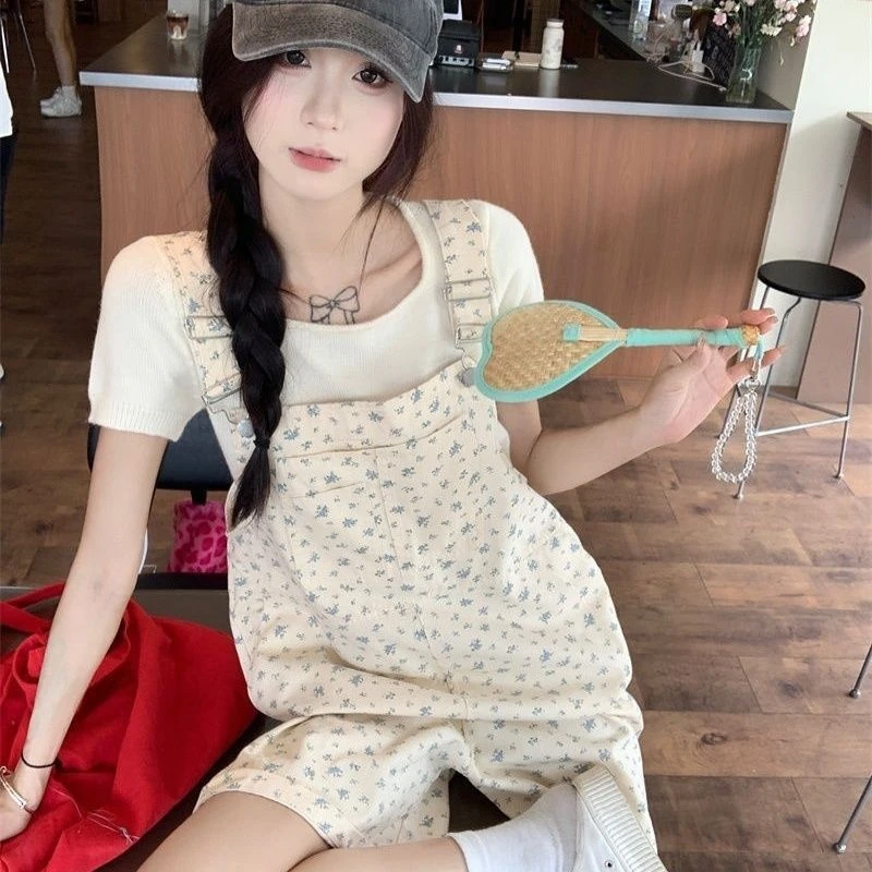 韩版中学生学院风高中背带裤初中生碎花设计阔腿显瘦短裤洋气14岁