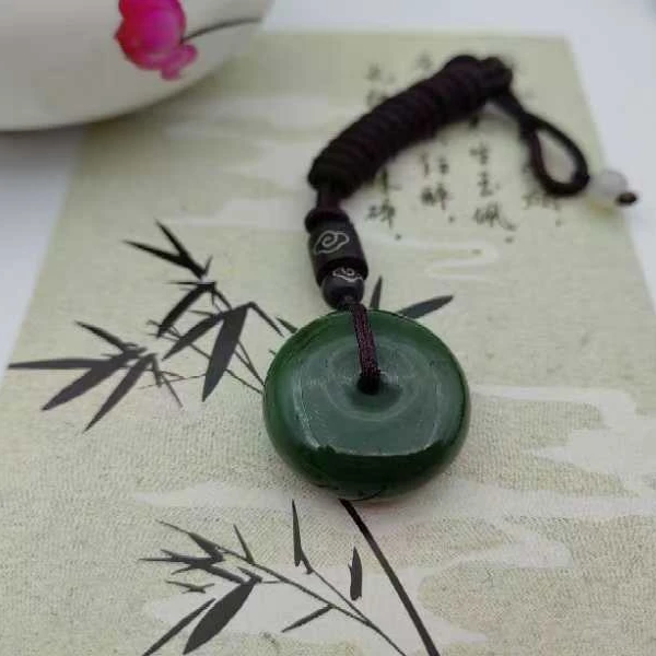 和田碧玉平安扣拍一发一多样性发货