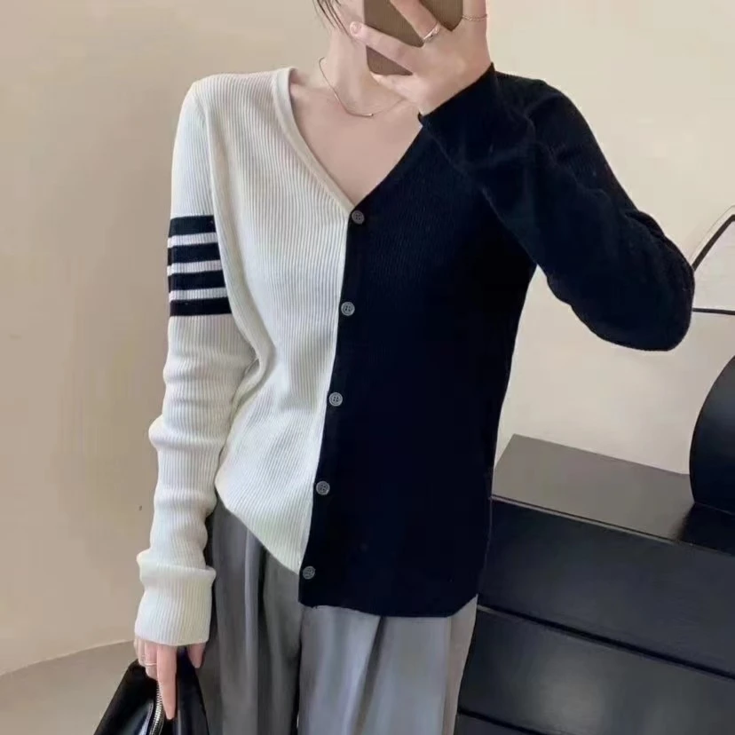 39(901-999)女针织长袖套头打底衫