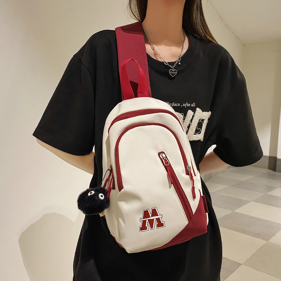 高颜值胸包男女士斜挎包情侣款单肩包日系斜挎包街头潮流休闲胸包