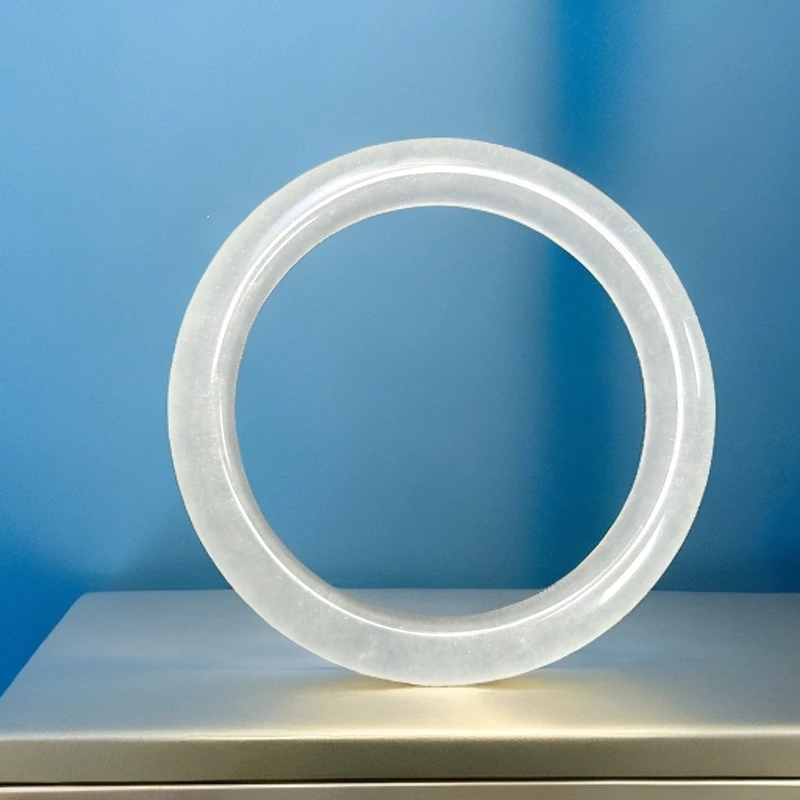 石英质玉白月光高冰高透精美手镯少女款显气质百搭款送礼推荐