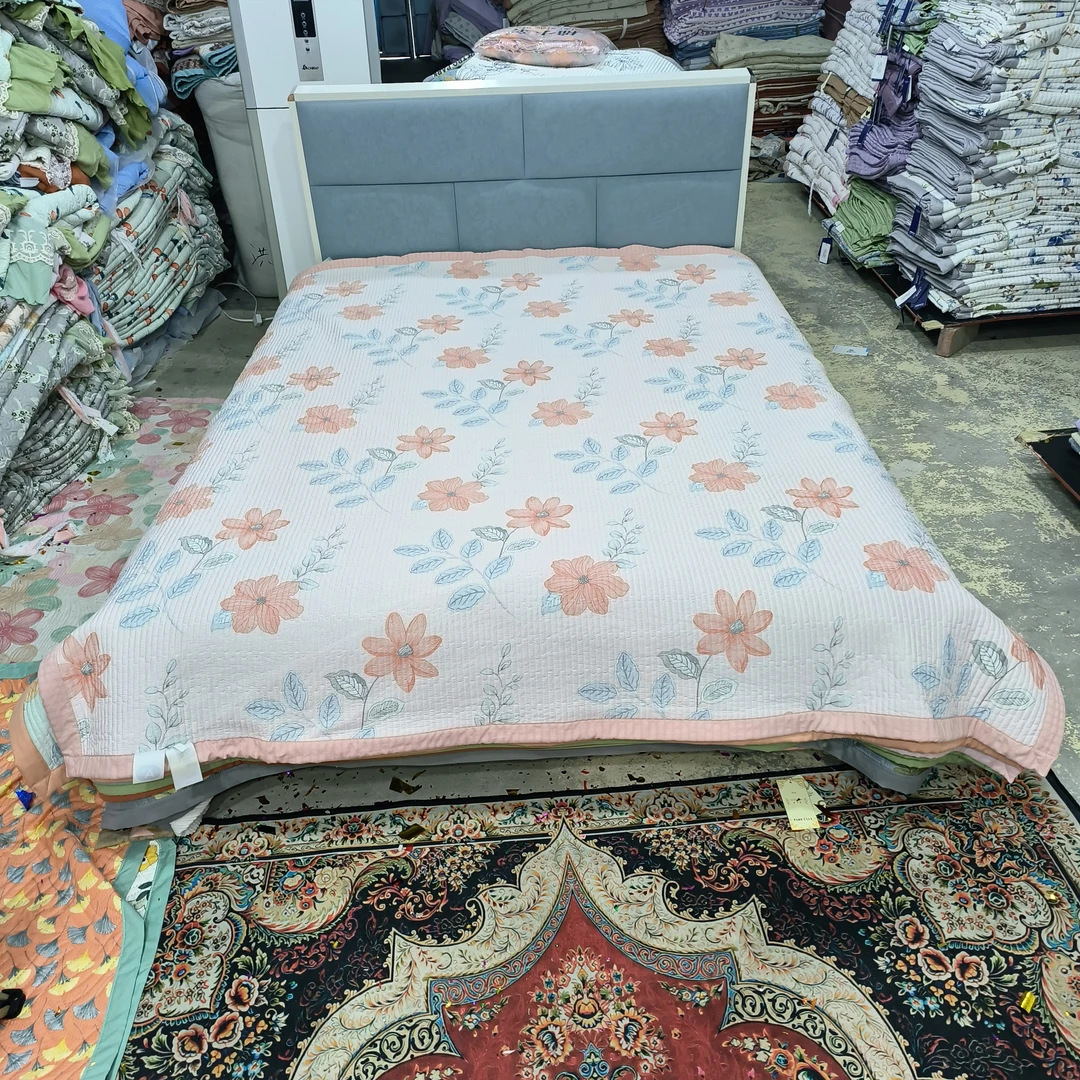 凉感丝凉席《粉色花世界》2米✘2.3米