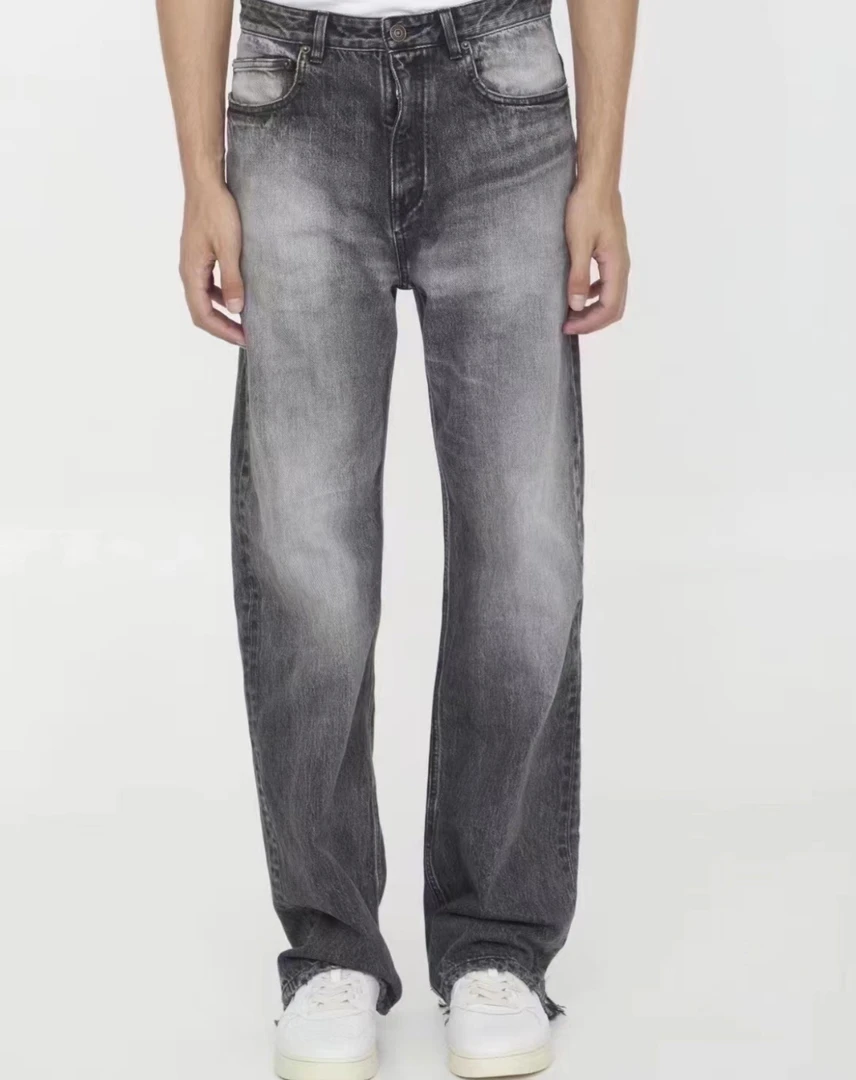 全新未使用 Balenciaga/巴黎世家 黑灰漂白牛仔裤