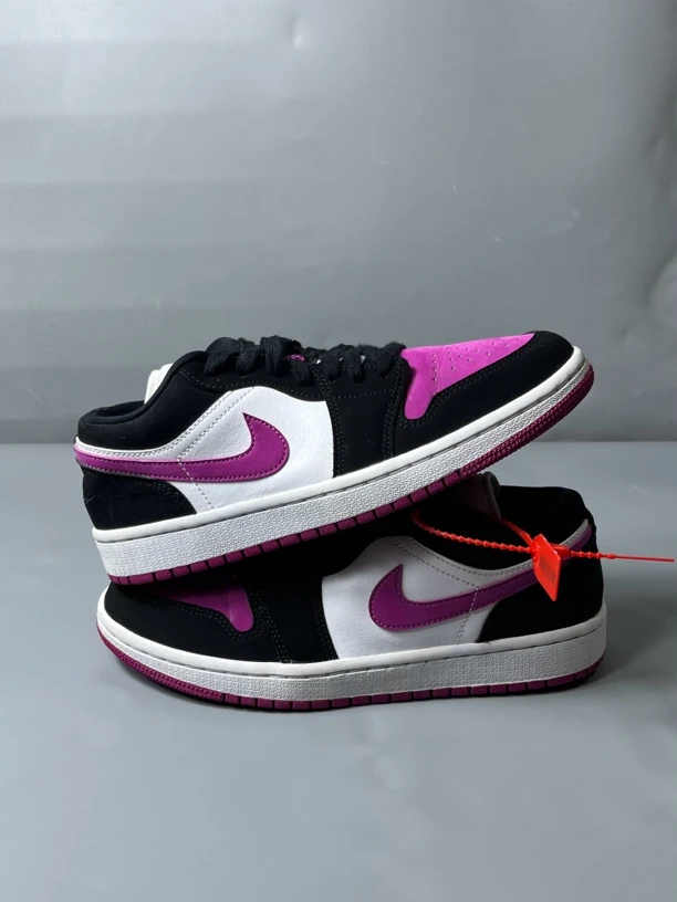 39码 95新/air jordan1黑粉/板鞋 公价1479