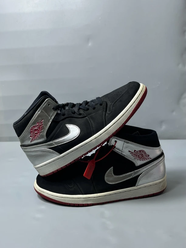43码 95新/air jordan1黑银/板鞋 公价899
