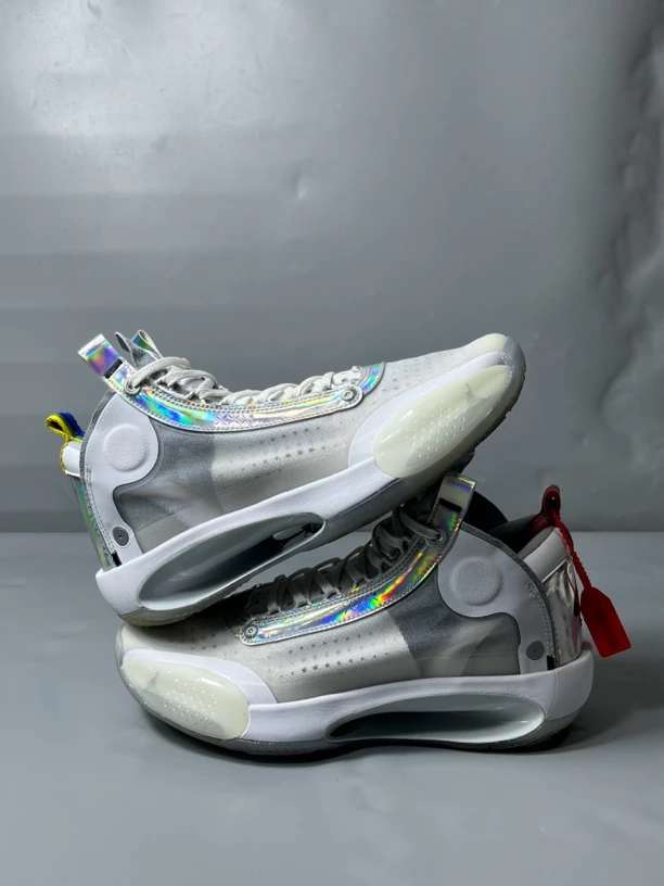 42码 95新/air jordan34白镭射/篮球鞋 公价2369