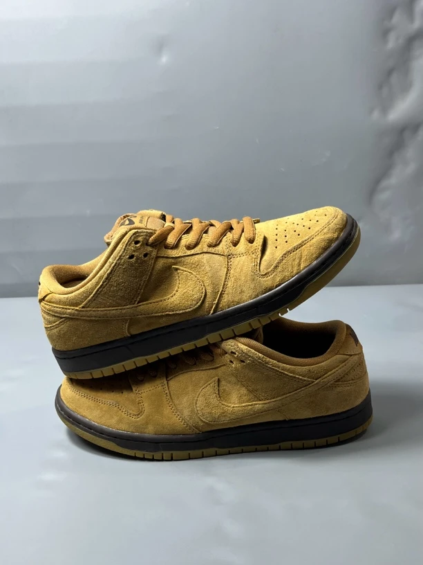 40.5码(适合40码) 9新/nike dunk sb小麦/板鞋 公价1199