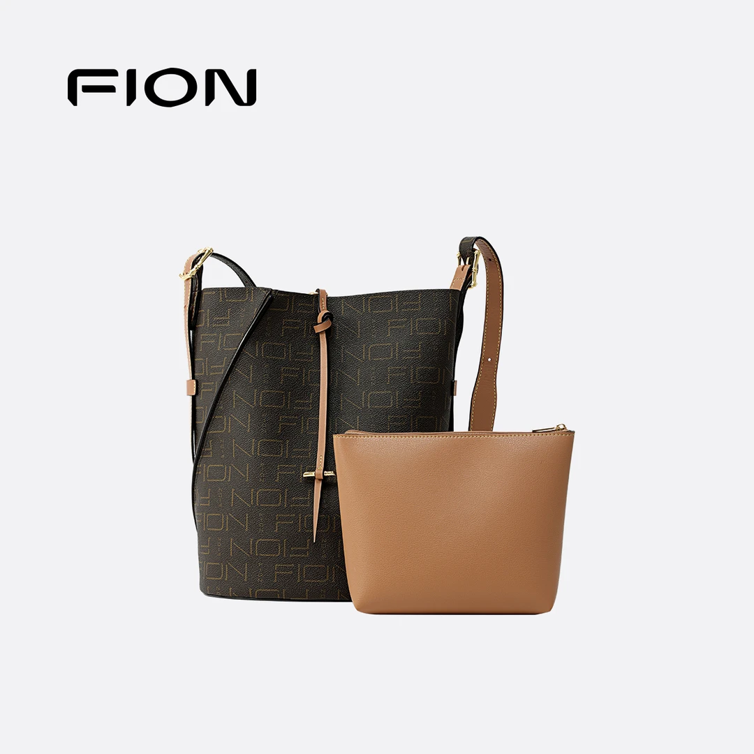 Fion/菲安妮时尚百搭女士经典通勤轻奢斜挎单肩包FAAFVMR002