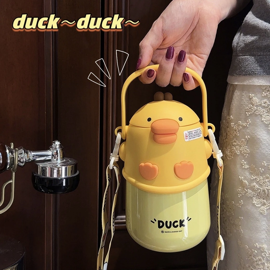 新款学生呆萌可爱嘟嘟鸭保温杯儿童吸管杯大容量水杯携带方便水壶