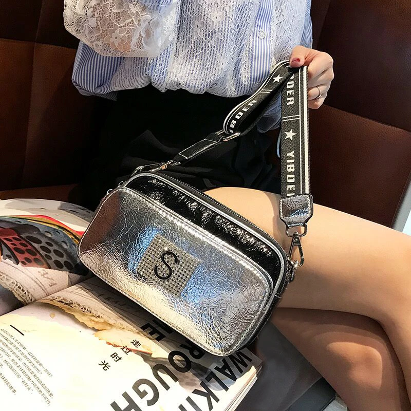 新款2025时尚撞色镶钻真皮单肩包女包小方包个性潮流宽肩带斜挎包