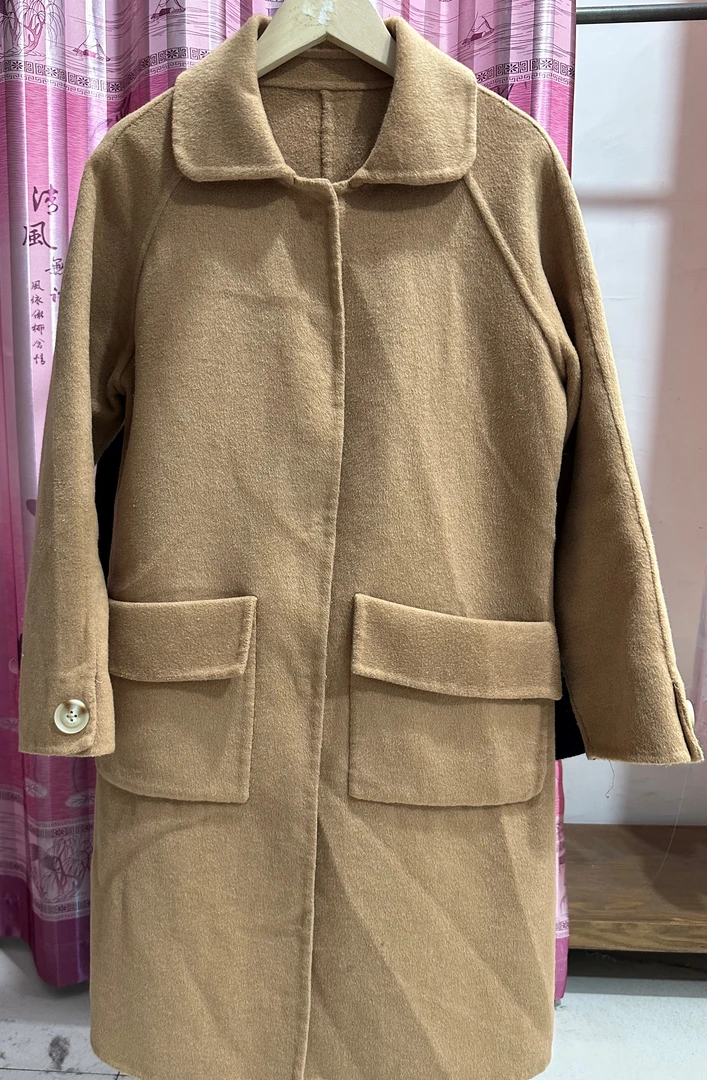 X011-020  直播间主播手里衣服为准 工厂样衣 撤柜样衣