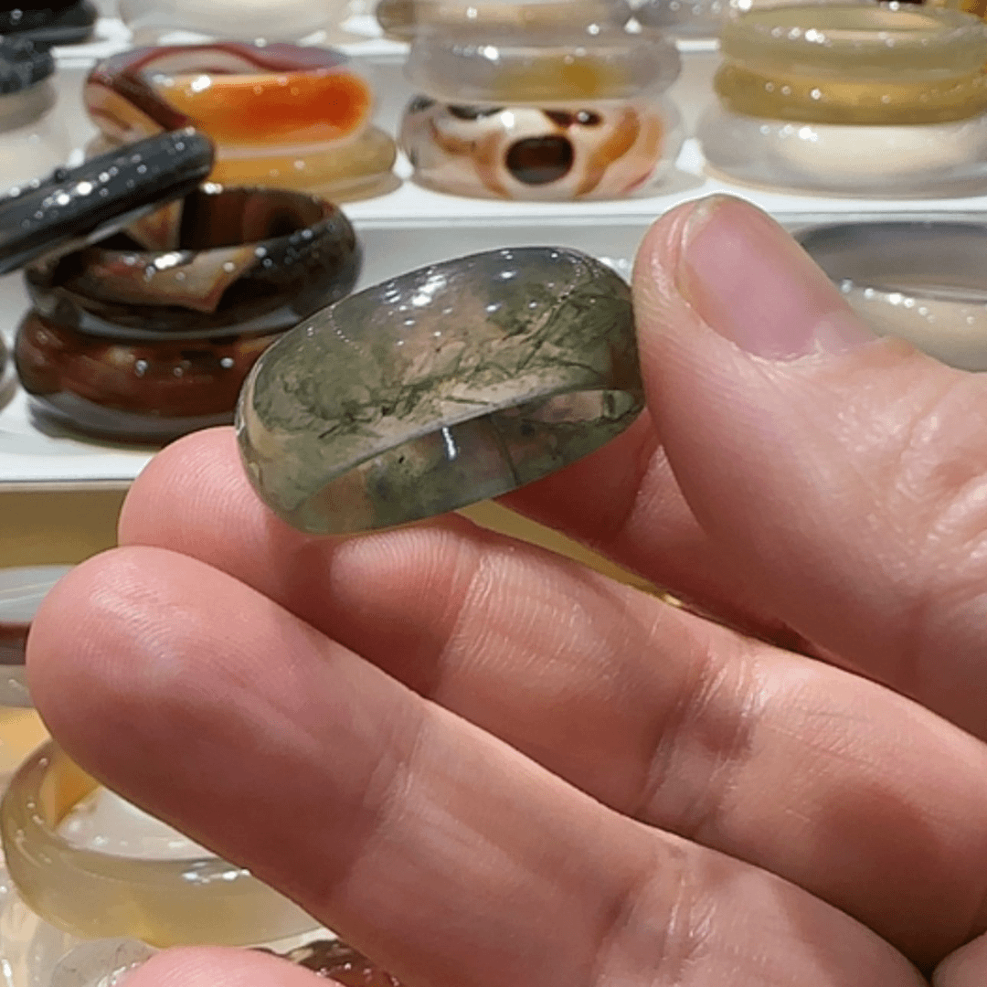 【闪购商品】玛瑙/玉髓戒指未镶嵌曾****兵