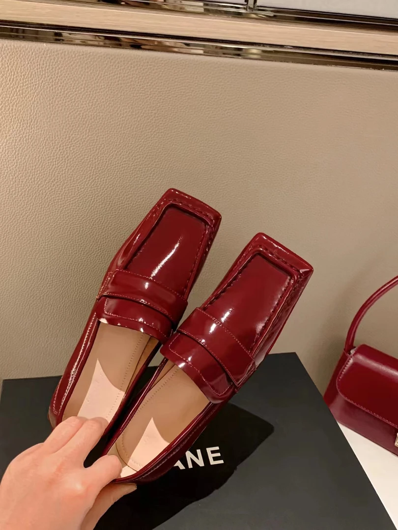 （娟娟）女鞋时尚搭，默认微瑕，完美主义者勿拍（不退换）