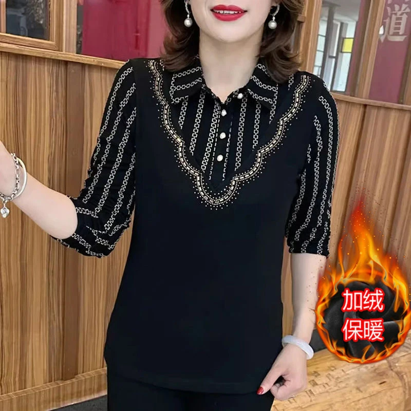 妈妈冬装2025年新款假两件衬衣长袖加绒加厚保暖中老年女装打底衫