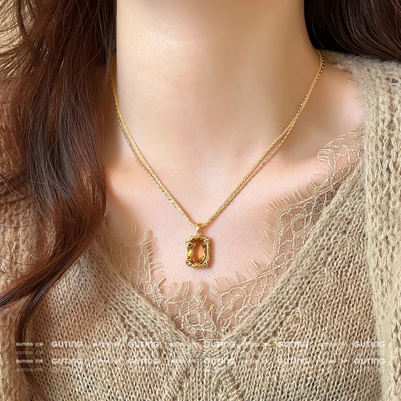 铜合金合成锆石项链 5685美拉德项链女秋冬毛衣链复古颈链锁骨链