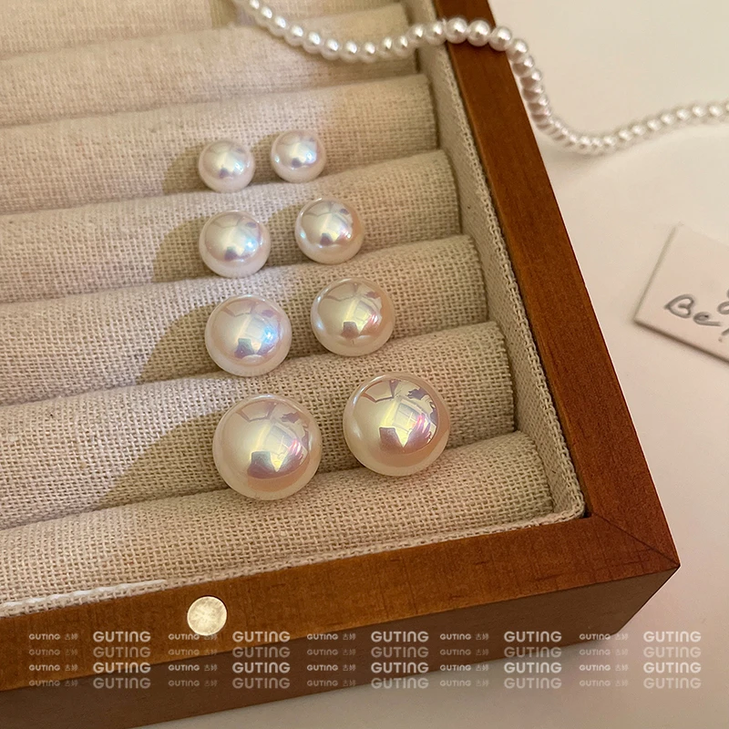 铜合金耳饰 13683人鱼姬扁珠耳钉法式复古耳环女精致简约温柔耳饰