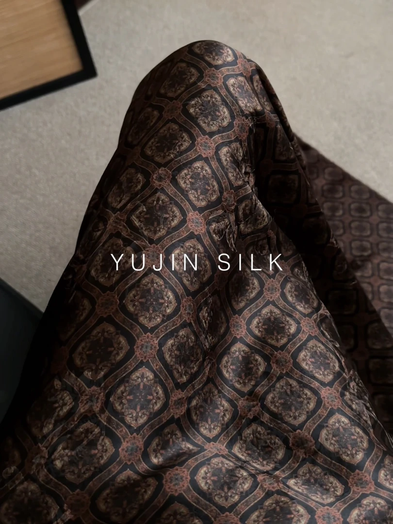 「新中式老钱」YUJIN SILK 提花重缎香云纱桑蚕丝114门幅38姆米