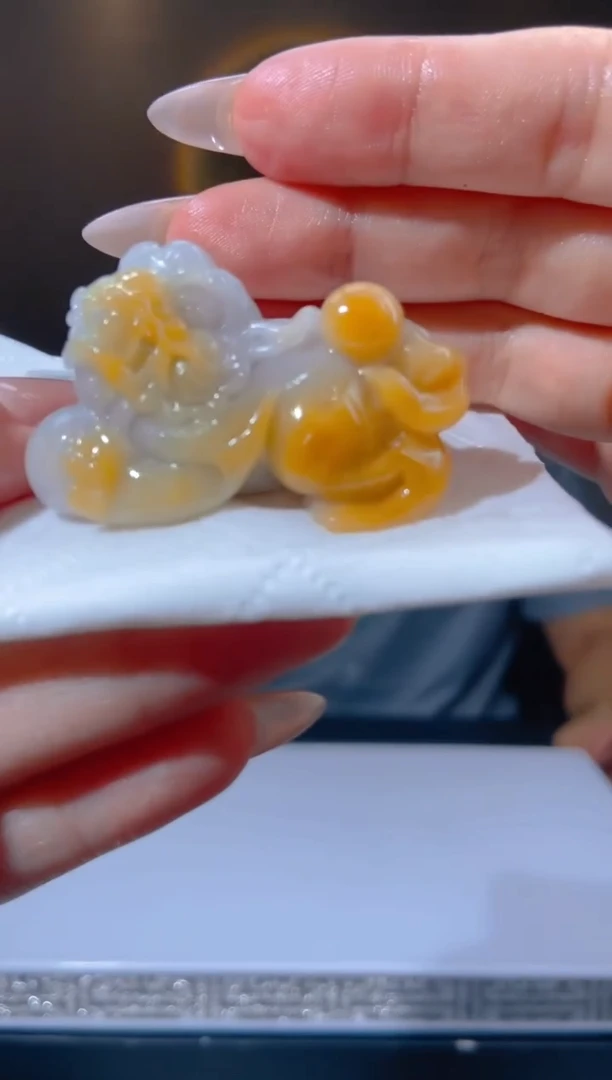 【闪购商品】定制翡翠未镶嵌SW毛货翡翠LZF00061