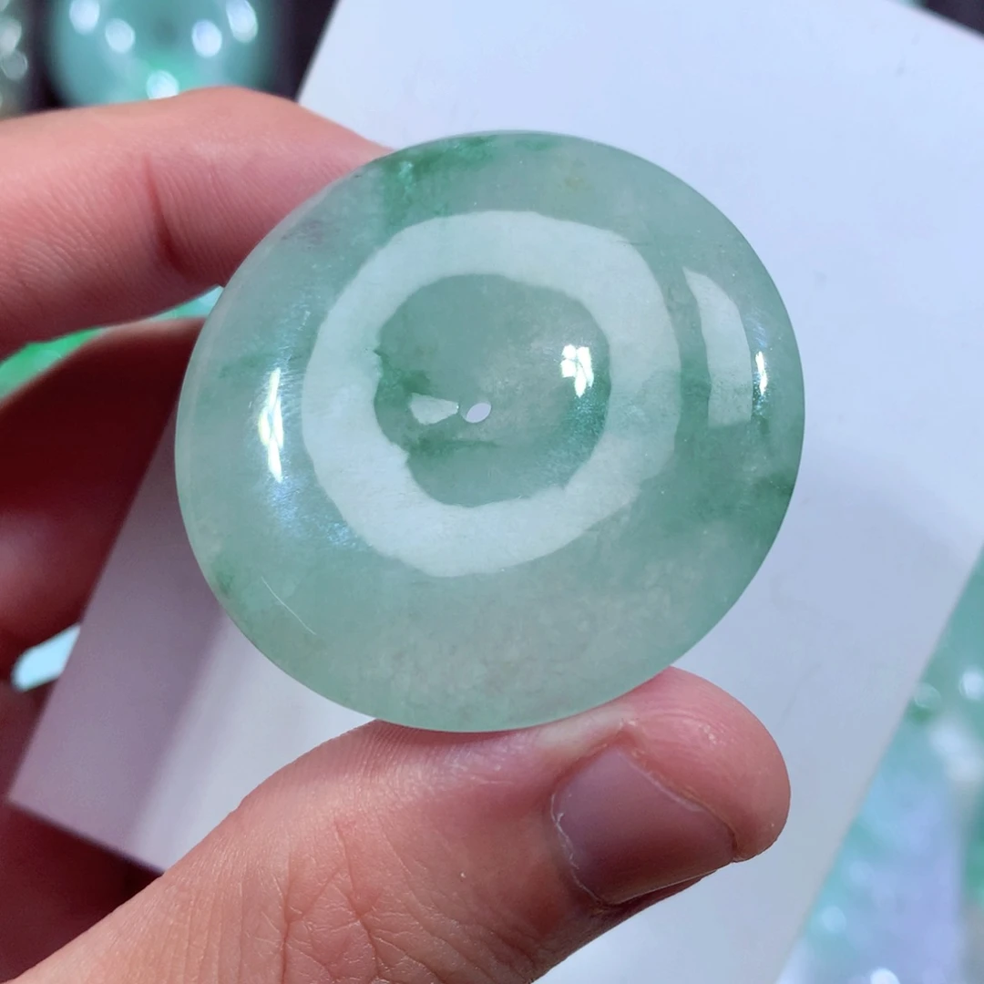 翡翠颈饰未镶嵌缅甸翡翠