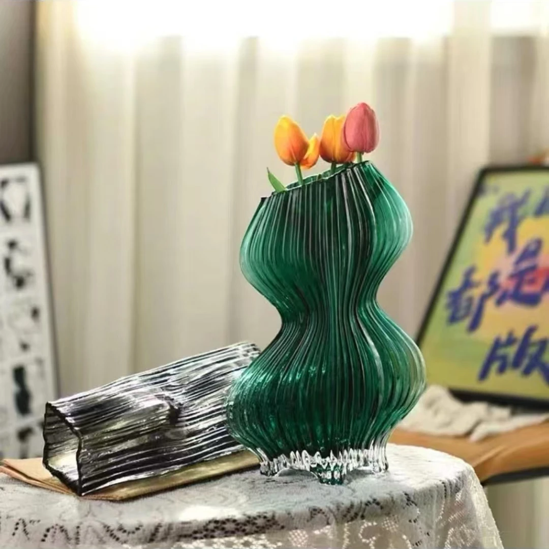 创意小众蝴蝶兰束腰玻璃花瓶客厅餐桌插花水养百合干花装饰摆件