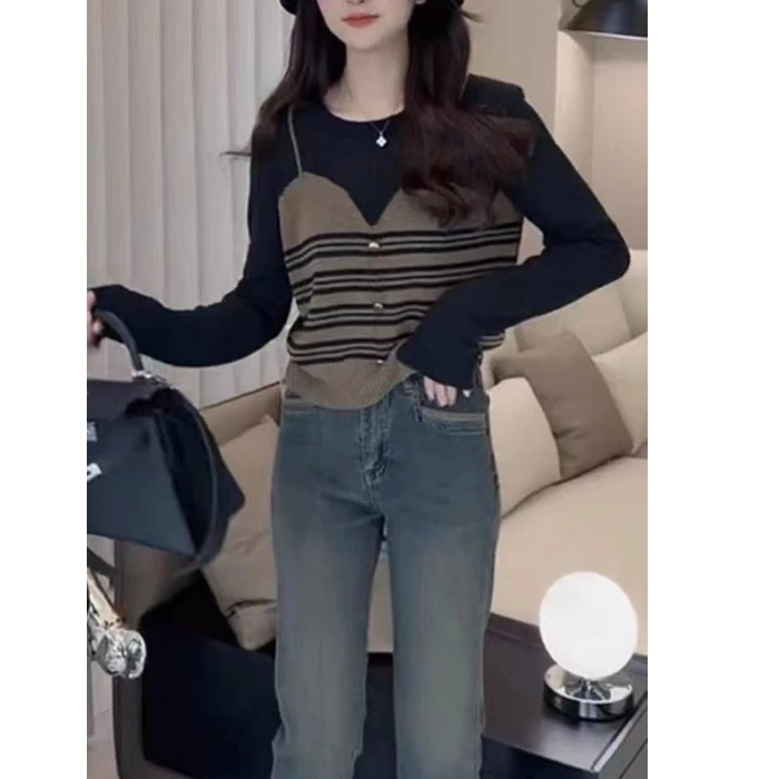 早秋时尚韩版洋气撞色条纹拼接假两件针织衫女气质百搭高级感上衣