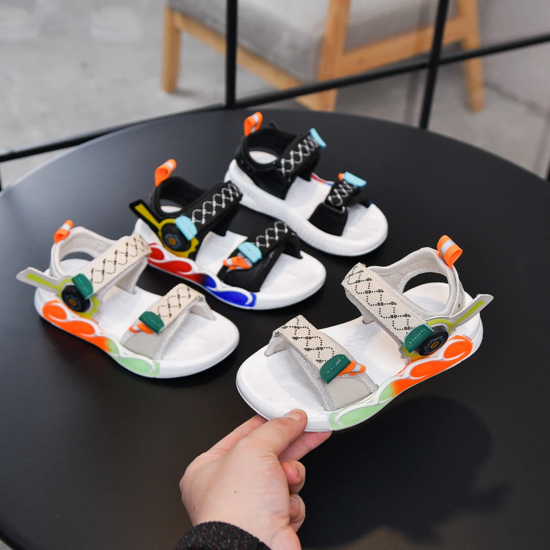 儿童夏季沙滩鞋百搭时尚男孩大童宝宝软底魔术贴小清新岁13岁6岁