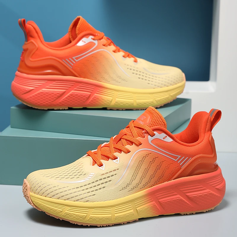 男女新款时尚百搭轻便运动鞋潮流春季休闲网面透气减震跑步鞋