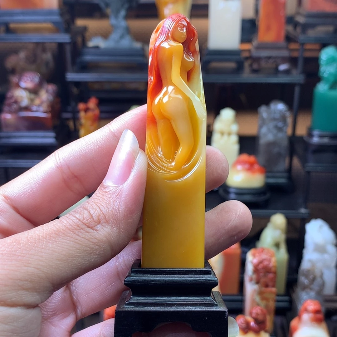【闪购商品】寿山石牛*情夹板芙蓉