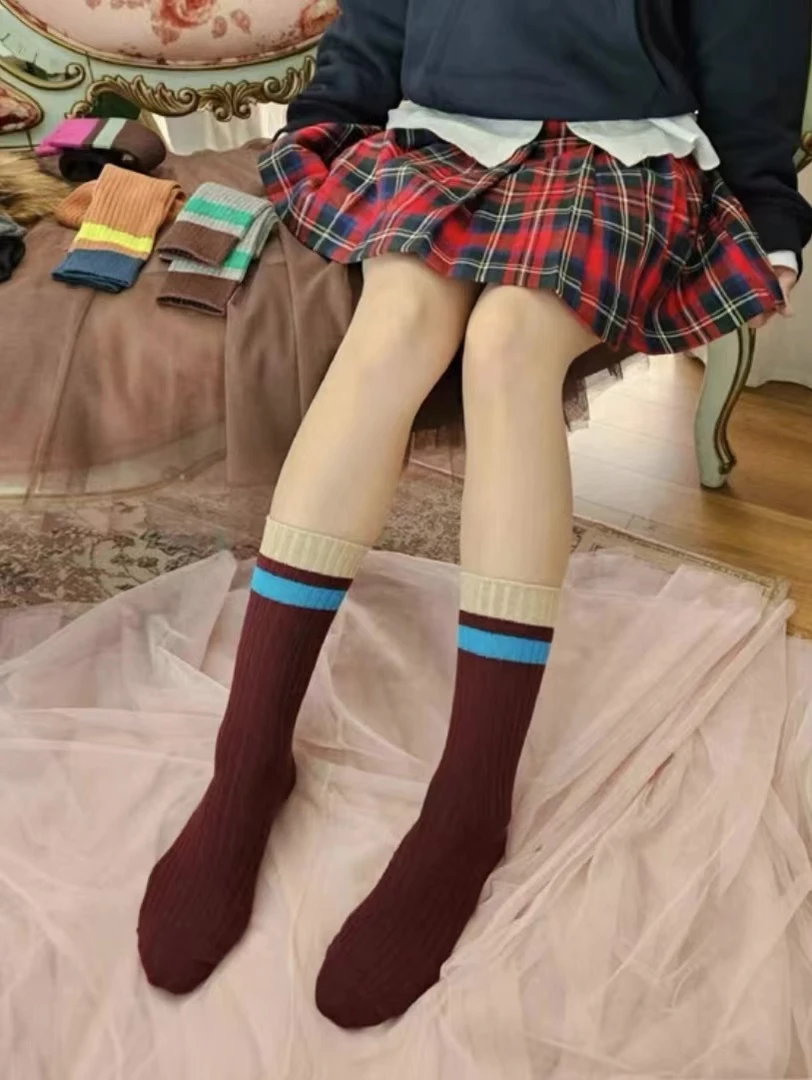 主播同款堆堆袜2025新款破洞袜英文刺绣潮牌小众设计字母袜中筒袜