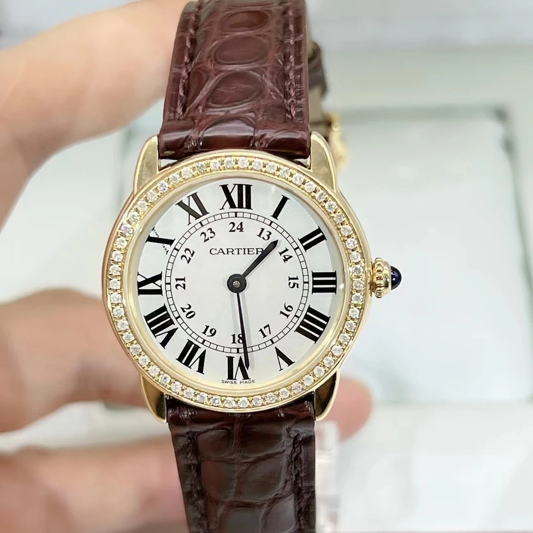 95新 Cartier/卡地亚 伦敦29mm间金石英后镶钻女手表