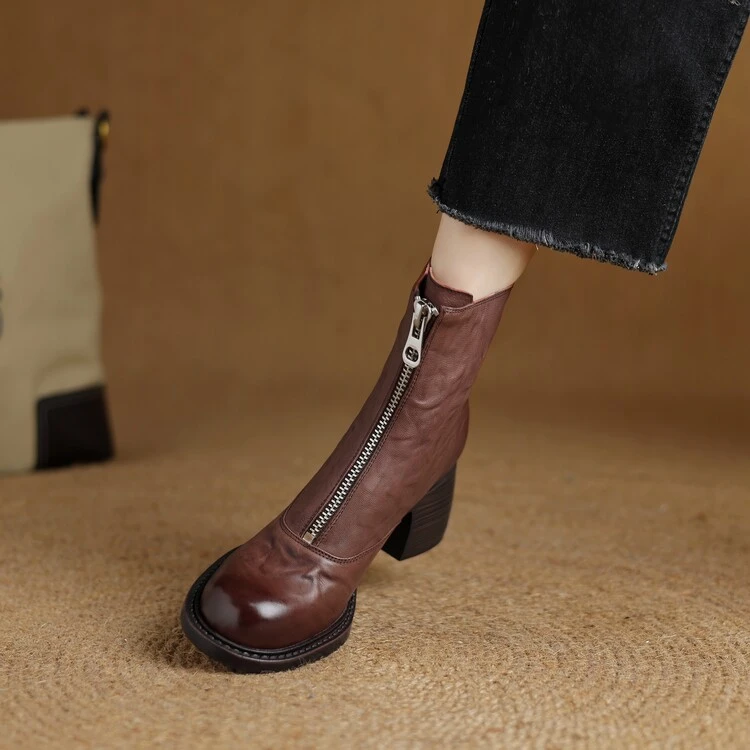 6公分 2024年秋冬新款粗跟高跟圆头复古棕色百搭英伦风前拉链短靴