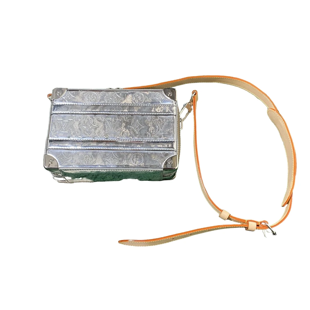 LouisVuitton/路易威登 LV trunk 老花 盒子包/95新/XG-Y13928