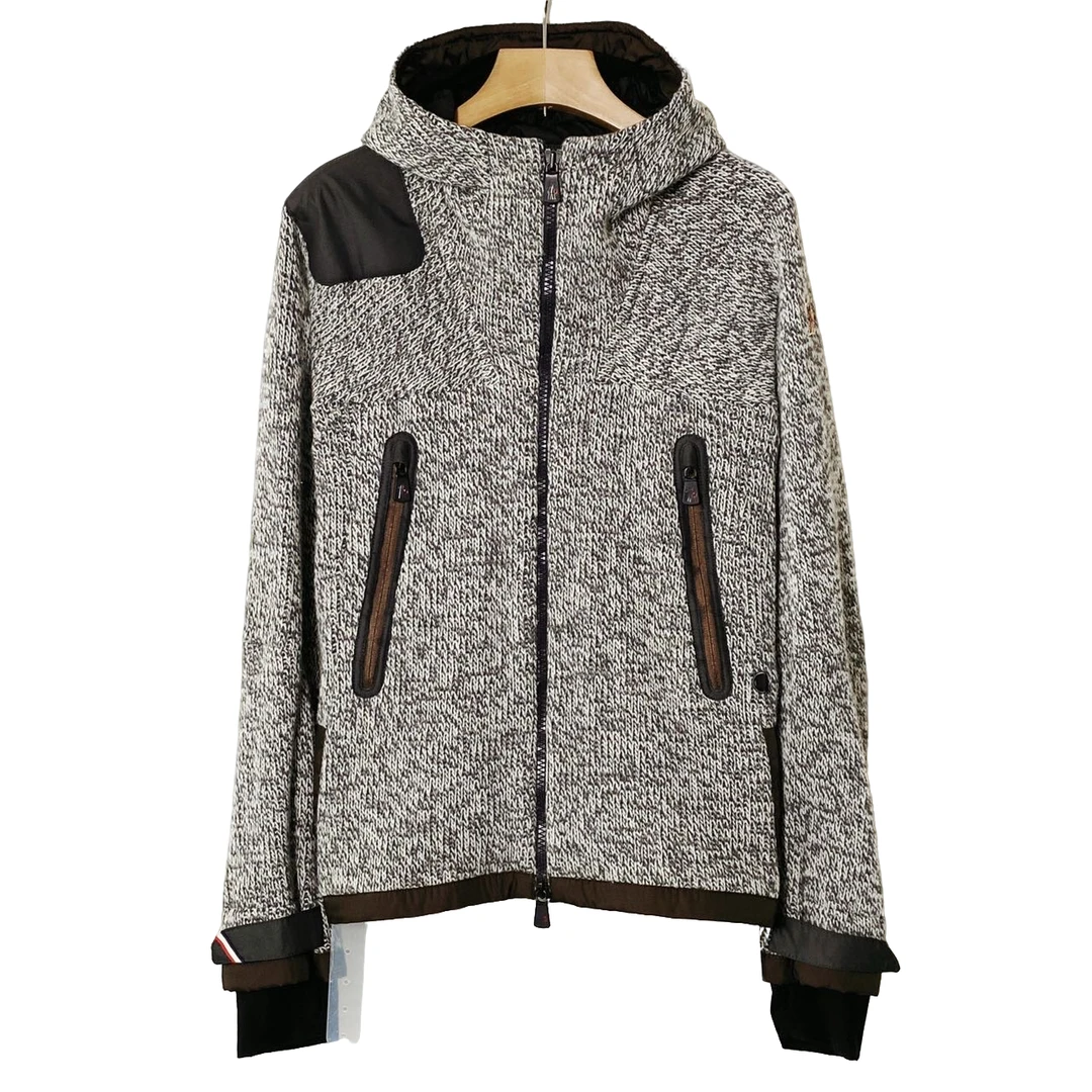 MONCLER 蒙口 时尚 百搭 潮流 毛衣 外套/4码/95+新/XG-Y20226