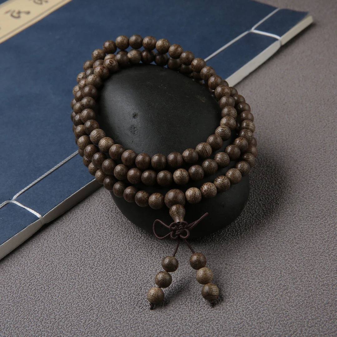 沉香天然海南沉香0.7*108颗黑油格男女手串
