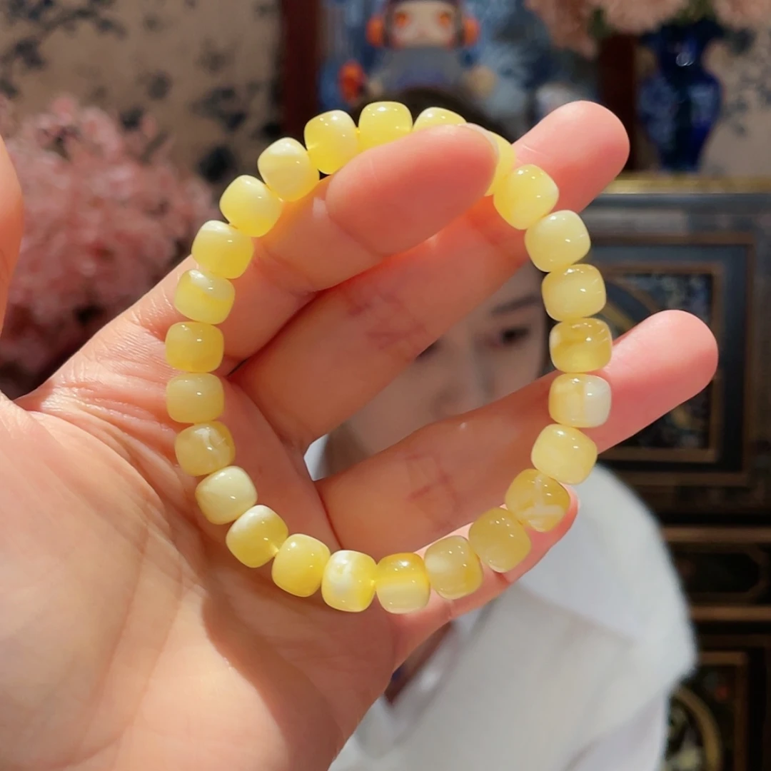 【闪购商品】蜜蜡手链未镶嵌多样性发货