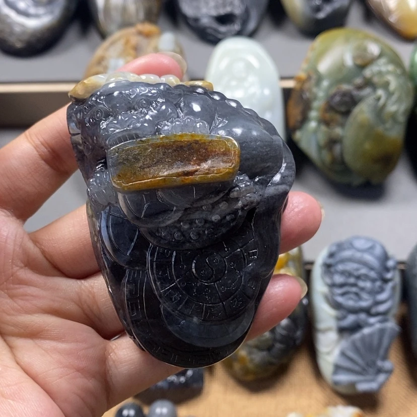 【闪购商品】和田玉把件未镶嵌艳*天