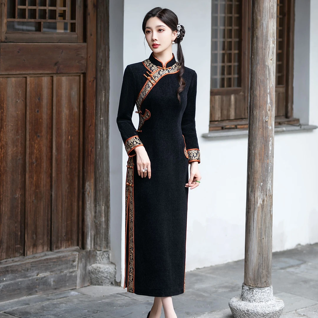 6633--QY系列三色款雪尼尔--苏州高端秋冬款旗袍