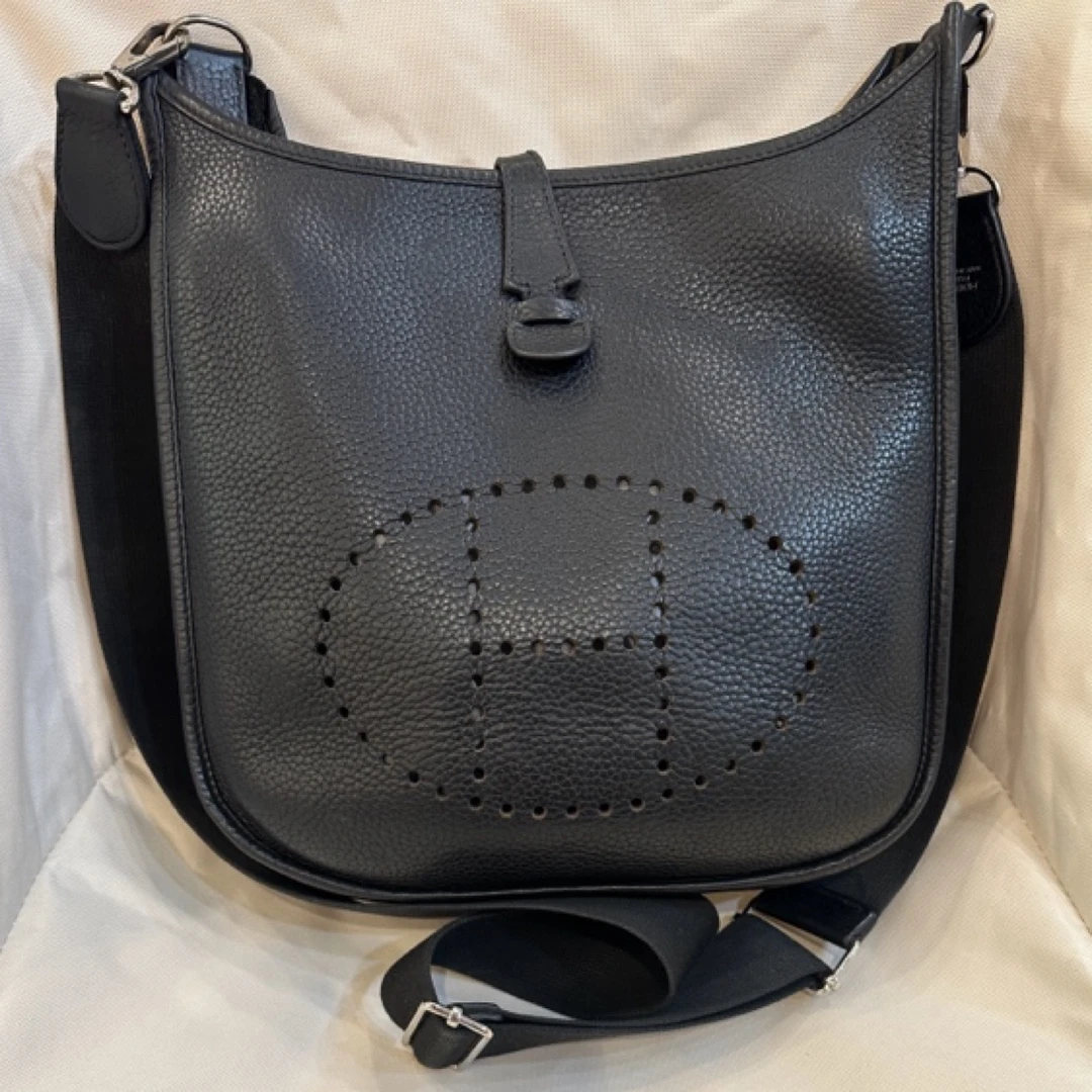 95新 Hermes/爱马仕 黑银伊芙琳29 evelyne框P刻 单肩斜挎包