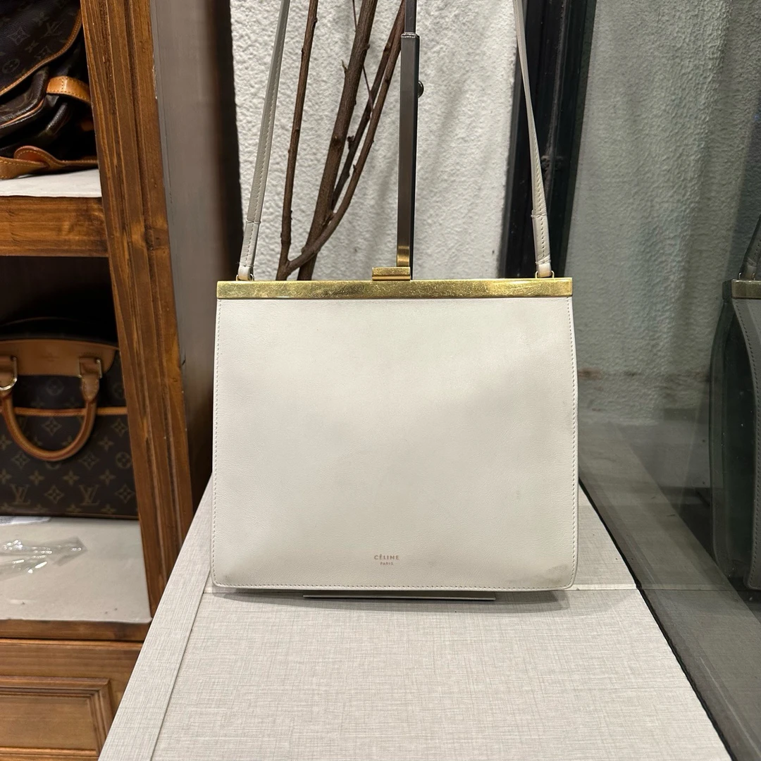 95新 Celine/思琳 白色clasp夹子包 9013544