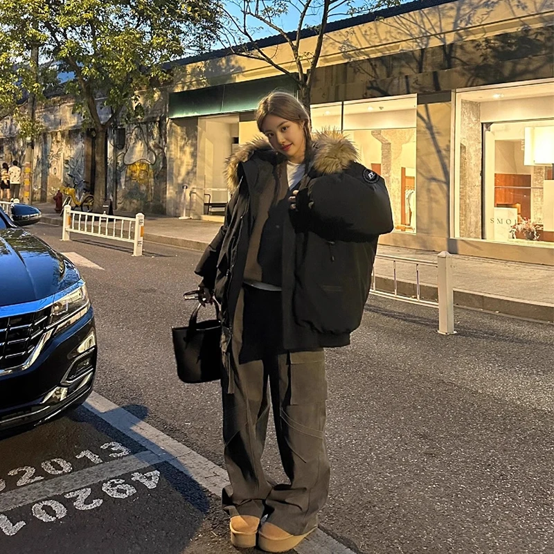 大毛领工装派克羽绒服女2025冬新款高级感超好看加厚百搭情侣外套