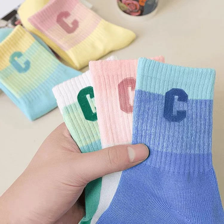 春秋季袜子女字母G渐变中筒袜男女运动简约ins女士搭鲨鱼裤长袜