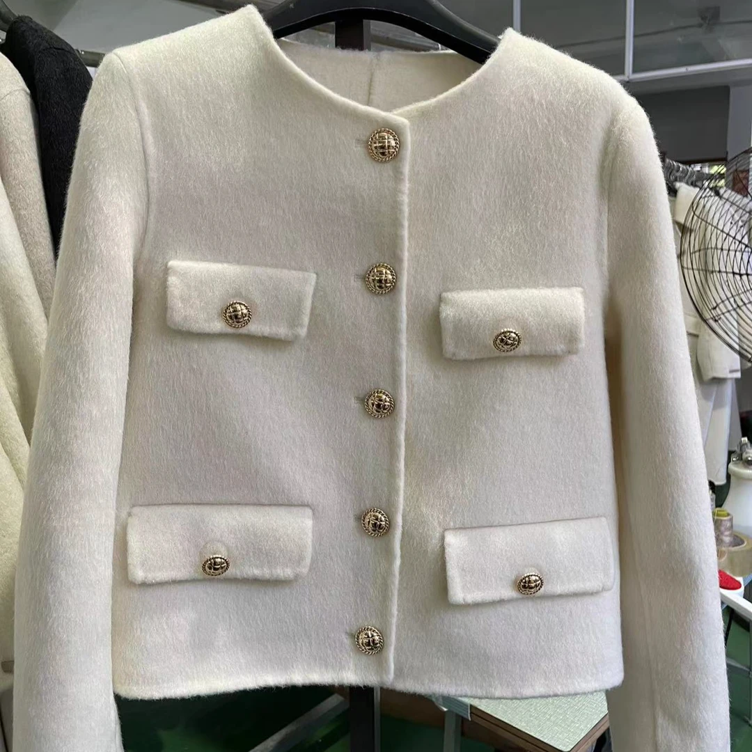 2024新款小香风绵羊毛外套