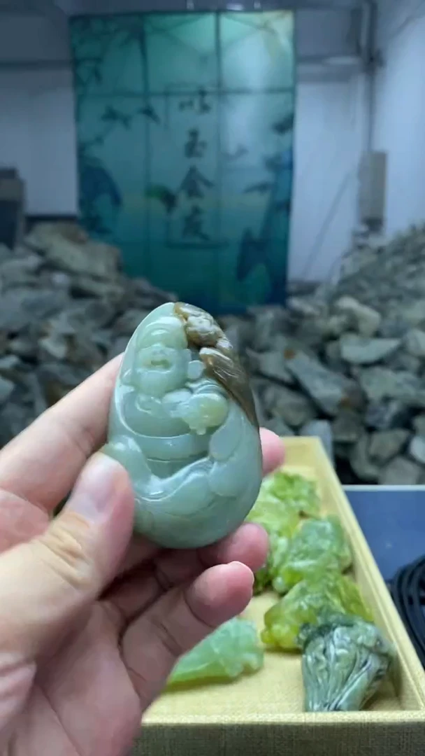 【闪购商品】和田玉颈饰未镶嵌财神手把件
