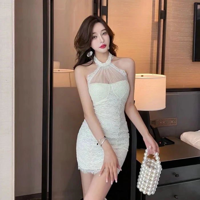 挂脖吊带背心女内搭连衣裙夏季小香风高级感性感网纱裙子2023新款