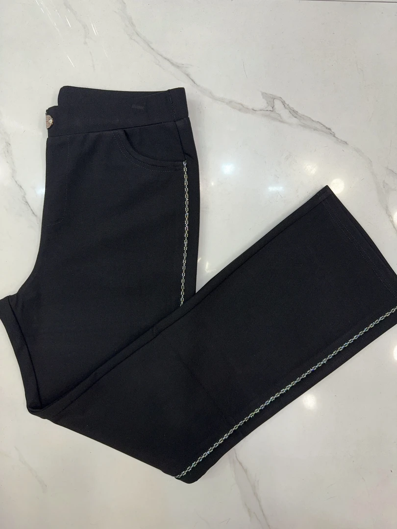 时尚微喇叭裤子七级抗皱