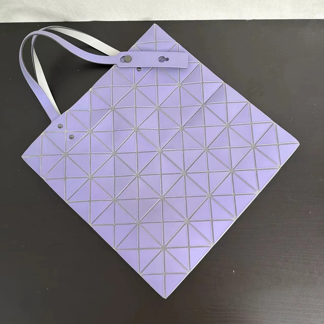 95新 Issey Miyake/三宅一生 【文子姐专属】/D1740/三宅一生单肩包