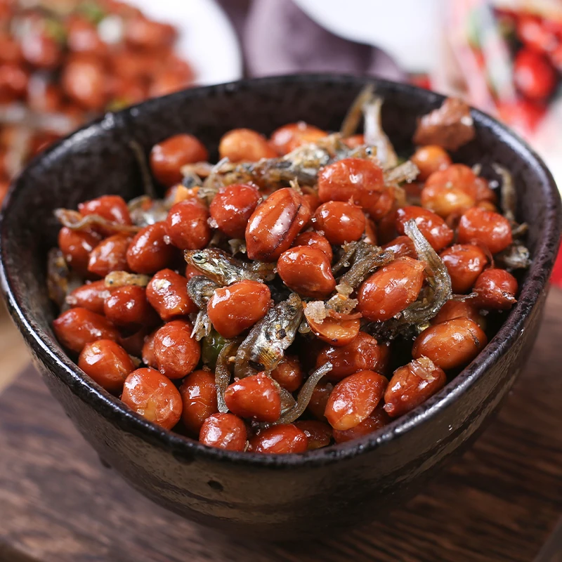 小鱼花生米下酒零食红皮花生五香酥脆入味可口烧烤店同款美味好吃