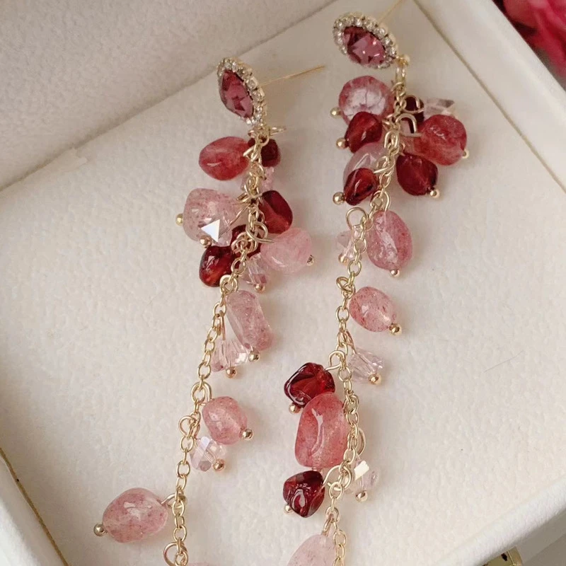 「落樱缤纷」粉色碎石长款流苏多巴胺耳钉夏季款小众高级感耳饰女