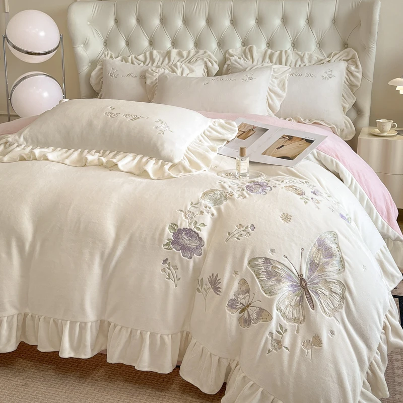 【蝶之恋】冬季新款牛奶绒四件套加厚保暖床上用品刺绣公主风AJ