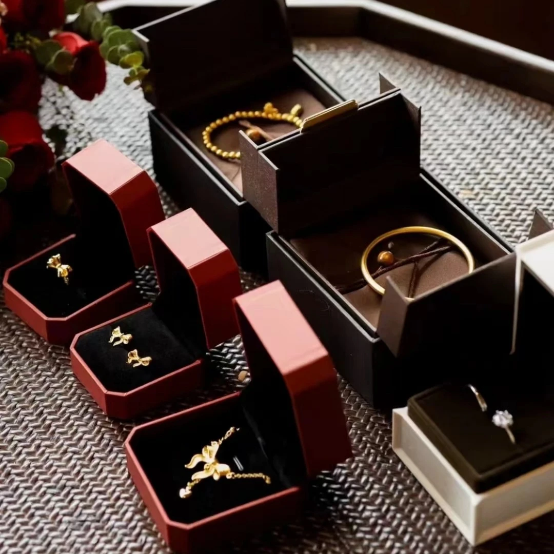 铜合金婚庆饰品 铜合金婚庆饰品仿真五件三件摆台五金道具婚礼摆